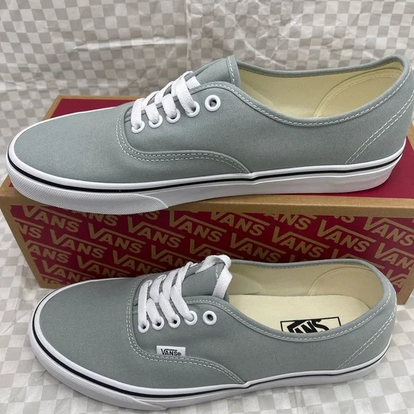 Vans Men’s Lt Gray Canvas Authentic
Color Theory Pure Grey
VN000D7YEPO Sneakers - Picture 14 of 16
